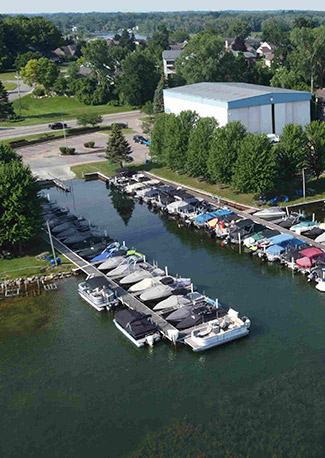 Club Royale @ Elizabeth Lake Marina