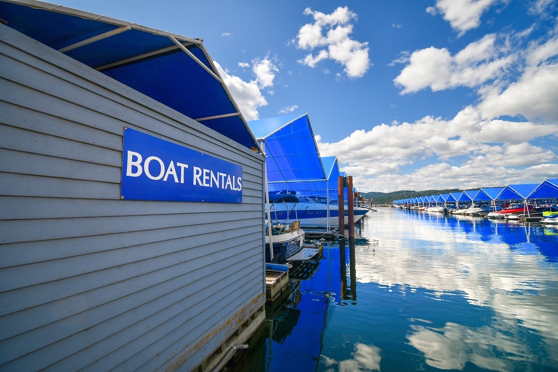 What are the Benefits of Renting a Boat for Leisure or Travel?