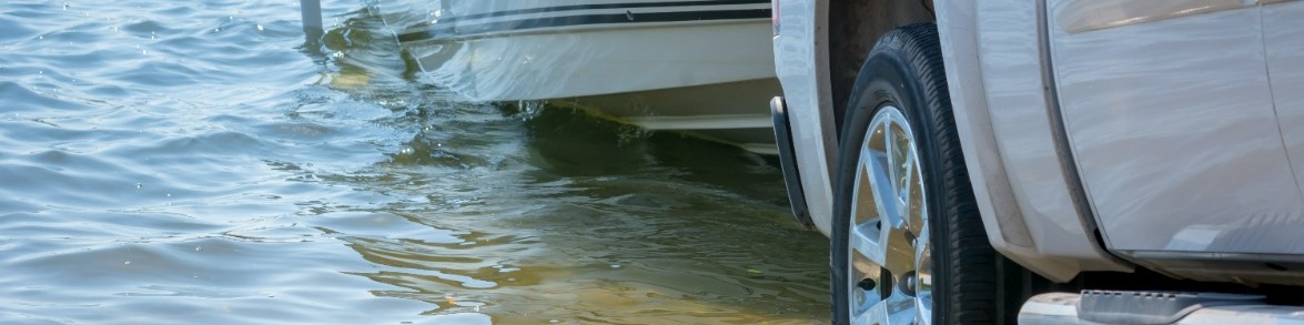 Tips to Retrieve Your Boat from the Water