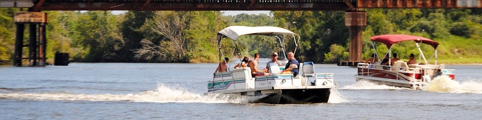 5 Reasons Why Pontoon Boats Are So Popular